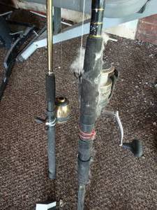 lot 38287 image: Lot of 2 Fishing poles with Reels