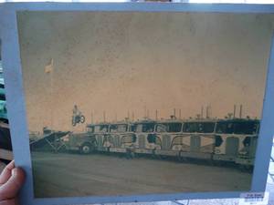 lot 38313 image: Vintage photo 11 x 13. Evil Knievel