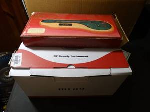 lot 38230 image: Mlay beauty instrument & golf games