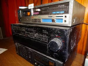 lot 38195 image: Stereo Integrated Amplifier, Stereo Cassette Player and Yamaha Stereo Receiver