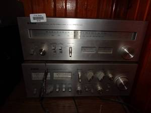 lot 38196 image: Yamaha Natural Sound Stereo and Stereo Amplifier