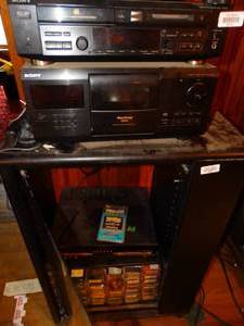 lot 38198 image: Lot of 2 Sony Audio Systems, Harman Kardon CDR 20 with Large Collection of CDs