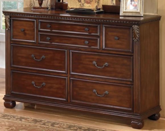lot 30172 image: Signature Design By Ashley- 8 Drawer Dresser- B526-31- Brown