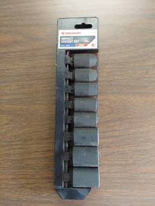 lot 1014 image: impact Sockets 12 in drive