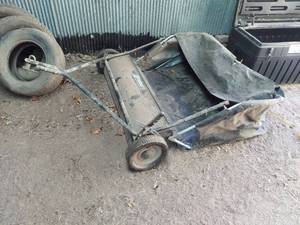 lot 1056 image: Precise Fit Lawn Sweeper