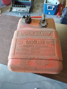 lot 1164 image: boat tank