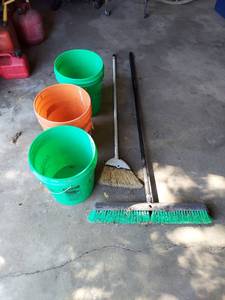 lot 1184 image: Brooms and buckets