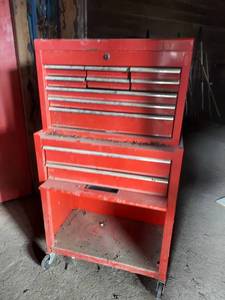 lot 1204 image: toolbox