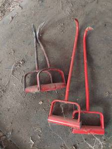 lot 1205 image: 2 pair hay hooks