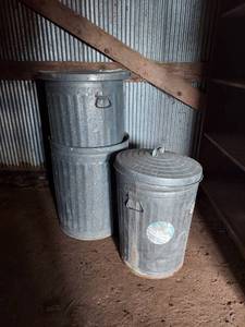 lot 1214 image: 3 trash cans