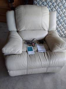 lot 1248 image: multi function reclining chair