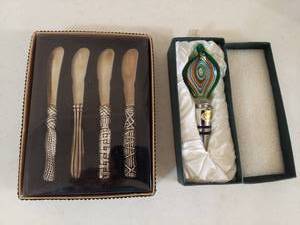lot 1289 image: Murano Glass wine stopper and cheese knives