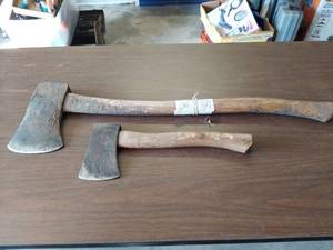 lot 1112 image: axe and hatchet