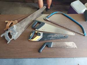 lot 1117 image: assorted saws