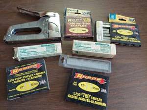 lot 1130 image: stapler and staples