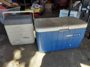 lot 1140 image: 2 coolers