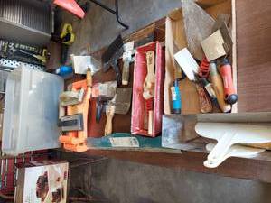 lot 1150 image: drywall tools