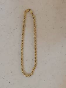 lot 1334 image: bracelet marked 14k