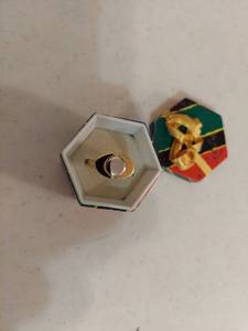 lot 1338 image: ring in Box