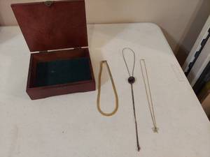 lot 1345 image: necklaces with wooden box