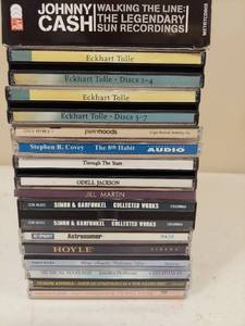 lot 1365 image: assorted CDs