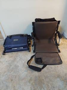 lot 1430 image: 2 stadium seats with blanket