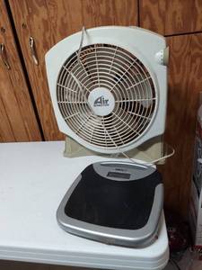 lot 5387 image: scale and fan