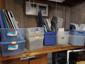 lot 5400 image: all containers and lids