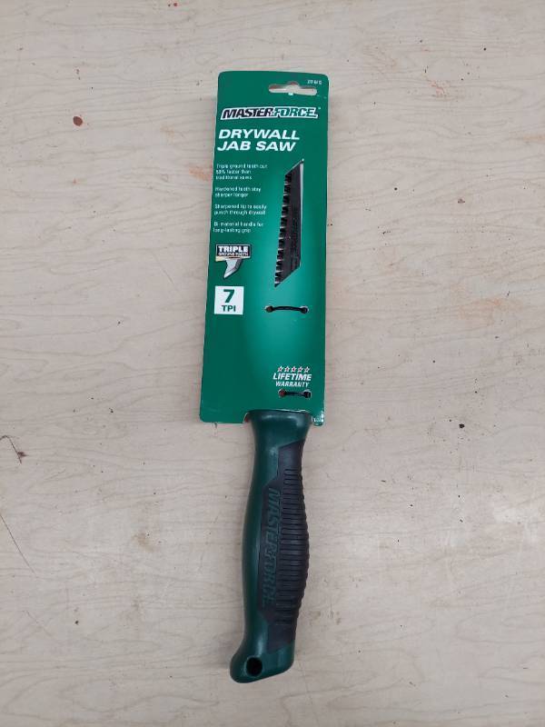 lot 7012 image: Masterforce Drywall Jab Saw 7 Tpi Triple Ground Hardened Tooth