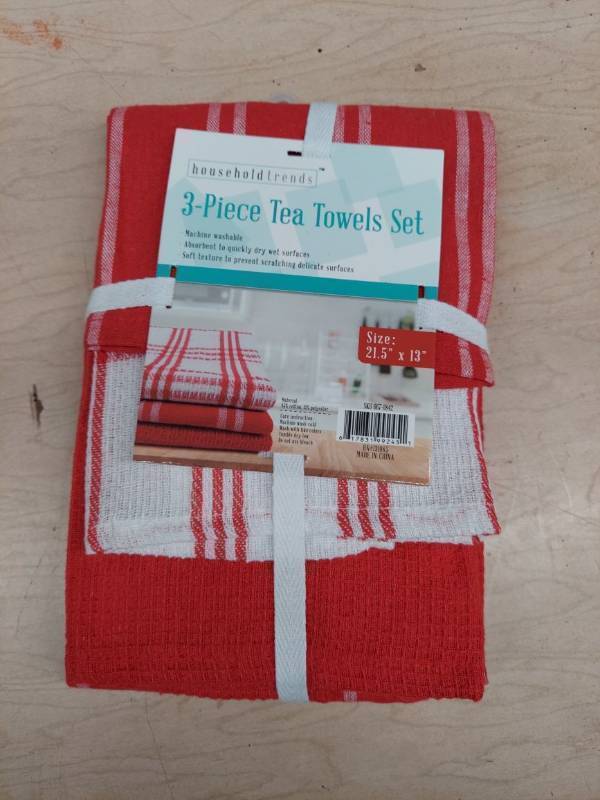 lot 7015 image: 3 Piece Tea Towel Set - Red