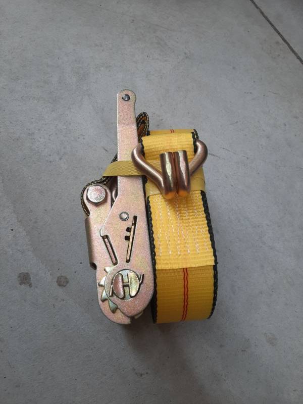 lot 7018 image: 2 X 27ft Yellow Commercial Grade Double J Hook Ratchet Strap Tie Down