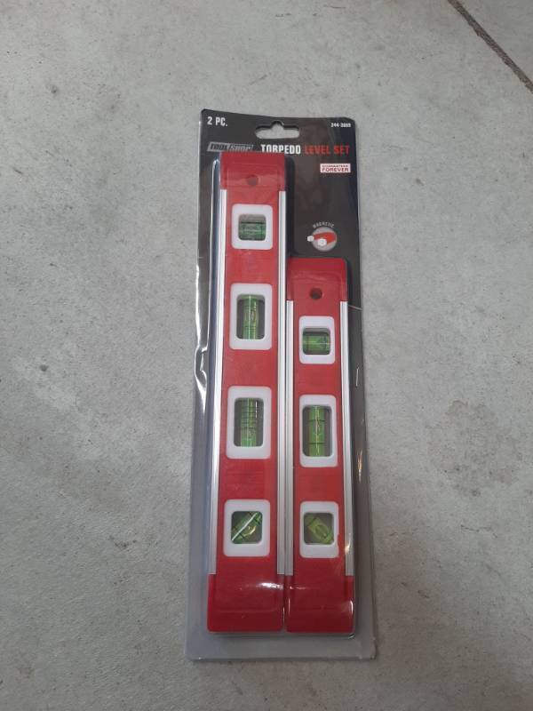 lot 7027 image: Magnetic 2 Piece Aluminum Torpedo Level Set - 9 Inch & 12 Levels