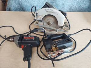 lot 1067 image: Circular Saw, jig Saw, drill
