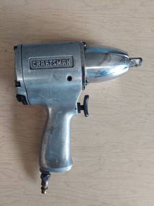 lot 1073 image: craftsman Impact wrench