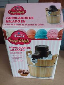 lot 1085 image: ice cream maker