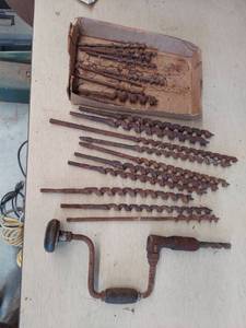 lot 2597 image: brace and bits