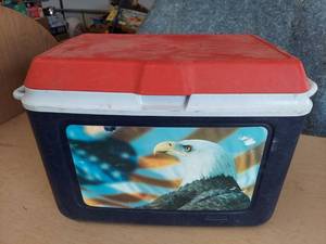 lot 2617 image: cooler