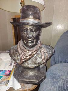 lot 1030 image: John Wayne Bust
