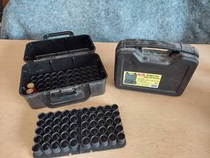 lot 1152 image: shell case and gun case