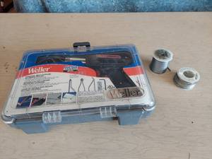 lot 1167 image: Soldering Gun kit