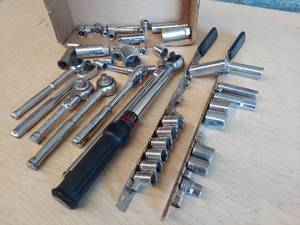 lot 1191 image: assorted Sockets- most craftsman