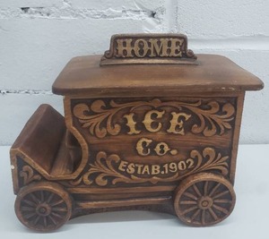lot 1806 image: Ice Delivery Truck Cookie Jar