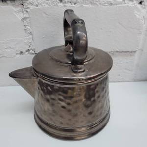 lot 1815 image: Kettle Cookie Jar