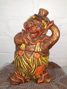 lot 1833 image: Hobo Clown Cookie Jar