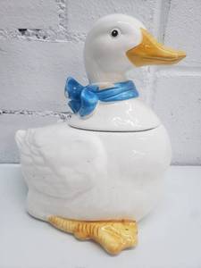 lot 1887 image: Duck with Blue Ribbon Cookie Jar