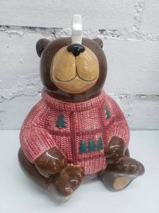 lot 2302 image: Bear with Star Cookie Jar