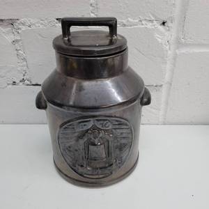 lot 2331 image: Liberty Bell Jug