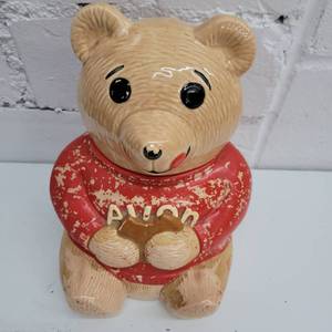lot 2340 image: Avon Bear Cookie Jar