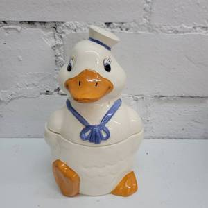 lot 2343 image: Sailor Duck Cookie Jar