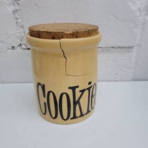 lot 2349 image: Corked Cookie Jar